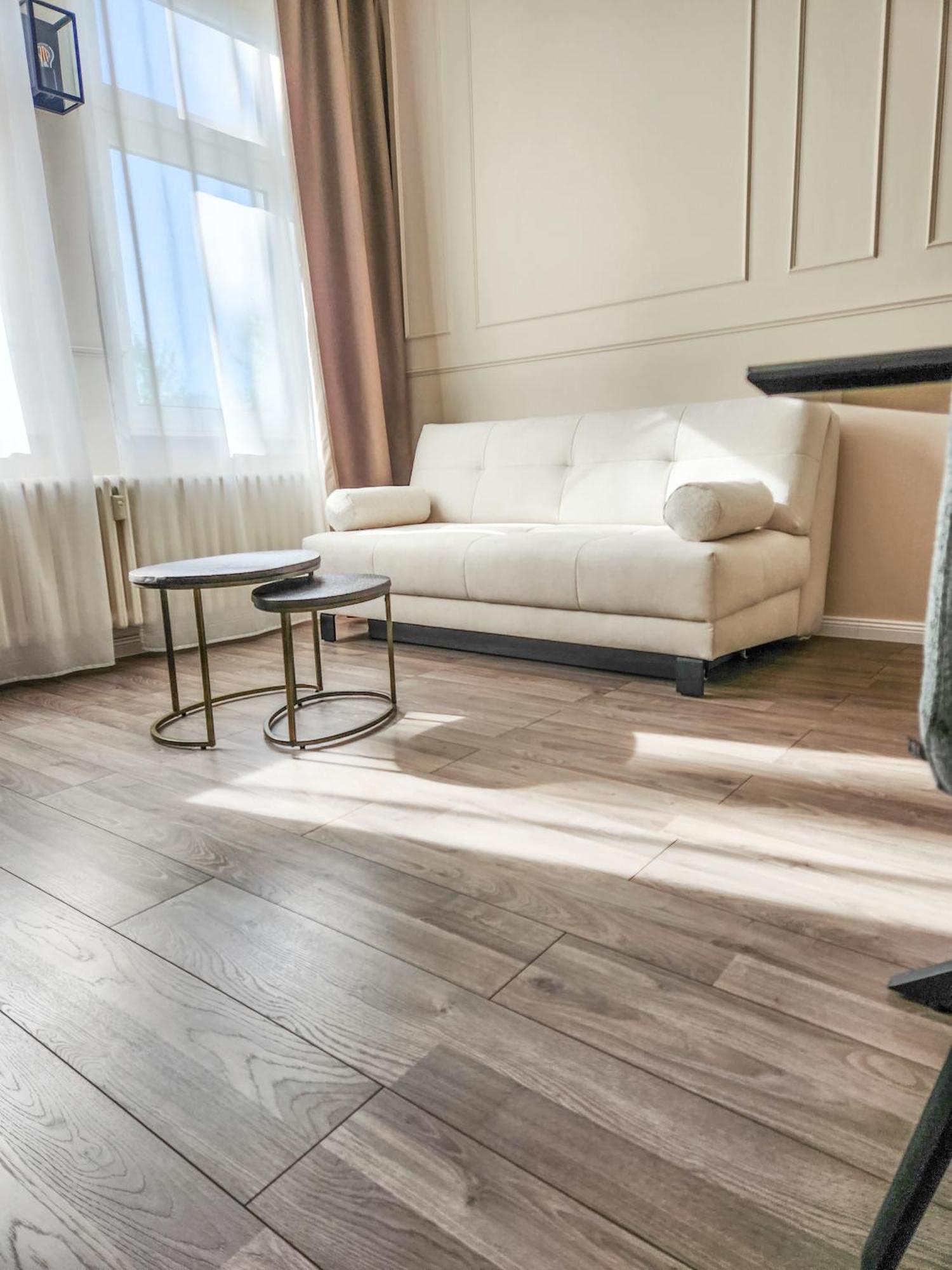 Geli Homes L1 - 2X Zimmer, 2X Kingsize Bett, 1 Bis 4 Personen, Parkplatz, Tv, Wifi, Top Kueche, Kaffee, Tee Lünen Eksteriør bilde